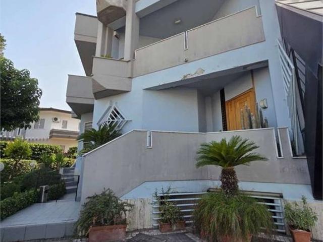 Esclusiva villa in vendita Via Caduti di Nassiriya, 13, Santa Maria Capua Vetere, Caserta, Campania