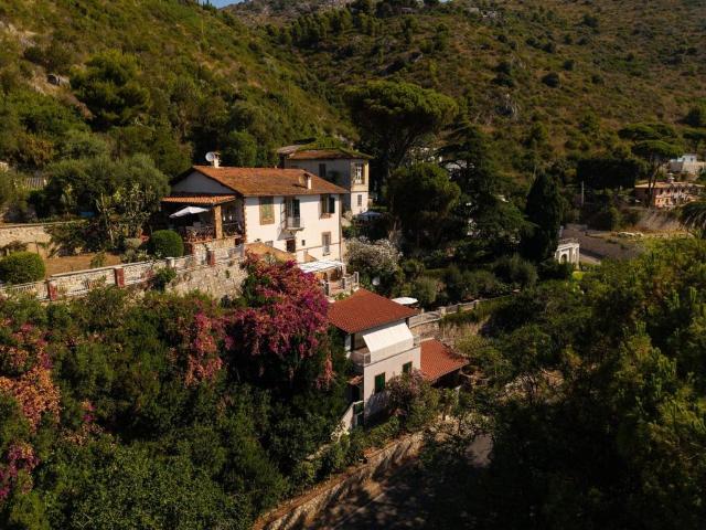 Esclusiva villa in vendita Via Appia, Terracina, Lazio