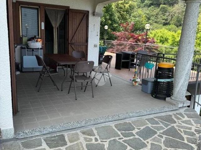 Esclusiva villa in vendita via Biazzeno, 1, Dizzasco, Como, Lombardia