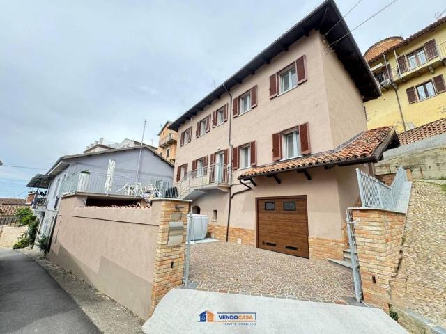 Esclusiva villa in vendita Via Giuseppe Mazzini, 5, Montegrosso d'Asti, Asti, Piemonte