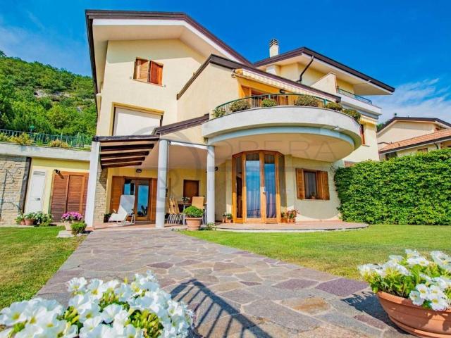 Esclusiva villa in vendita Via del Pucino, Trieste, Friuli Venezia Giulia