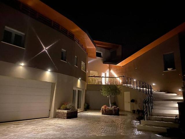Esclusiva villa in vendita Via delle Canapine, L'Aquila, Abruzzo