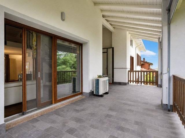 Prestigiosa villa di 500 mq in vendita via Fermi 2 Chignolo D'Isola, Chignolo d'Isola, Bergamo, Lombardia