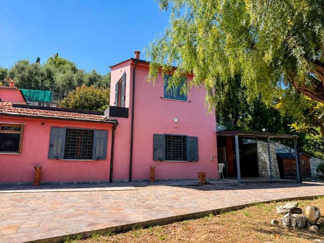 Esclusiva villa in vendita Via Lorenzo Acquarone, Imperia, Liguria