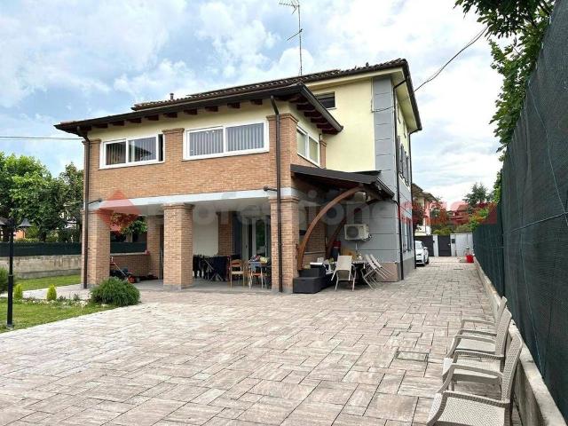 Esclusiva villa in vendita Via Partitora, 7, Scandiano, Reggio Emilia, Emilia Romagna