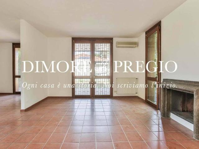 Esclusiva villa in vendita Via Roggia Volpina, 2, Cernusco sul Naviglio, Milano, Lombardia
