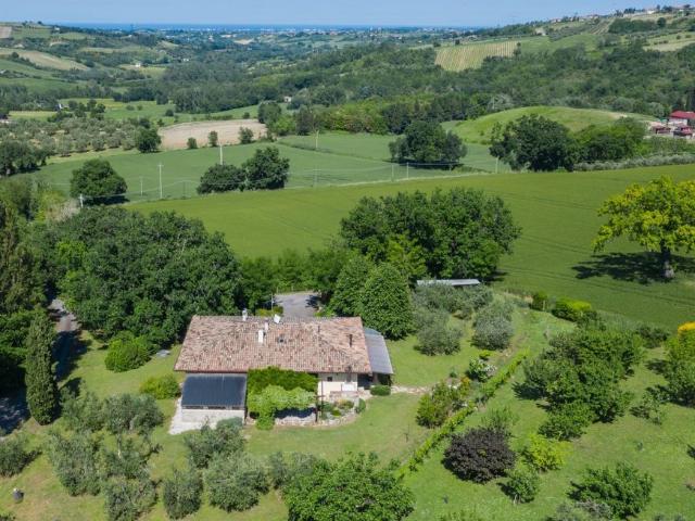 Esclusiva villa in vendita Via Vellecchio, Montescudo, Rimini, Emilia Romagna