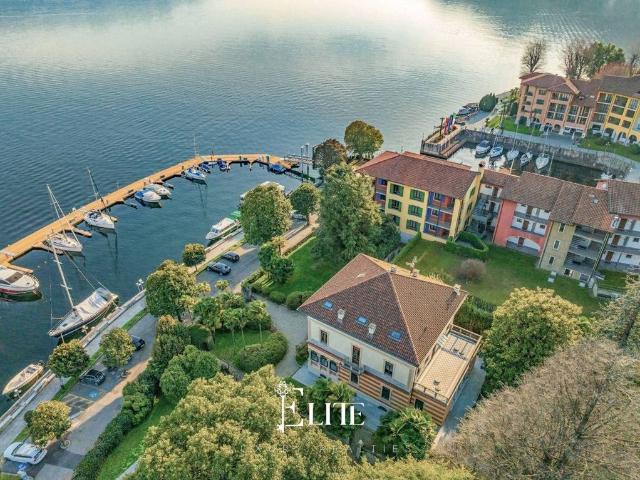 Esclusiva villa in vendita Viale delle Magnolie, 5, Cannero, Verbano Cusio Ossola, Piemonte