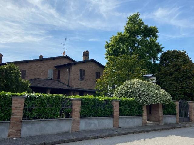 Prestigiosa villa in vendita Zelo Buon Persico, Italia
