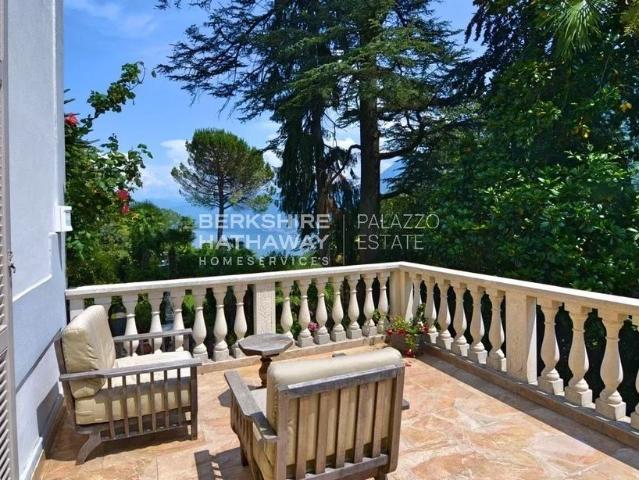 Prestigiosa villa in vendita Argegno, Lombardia