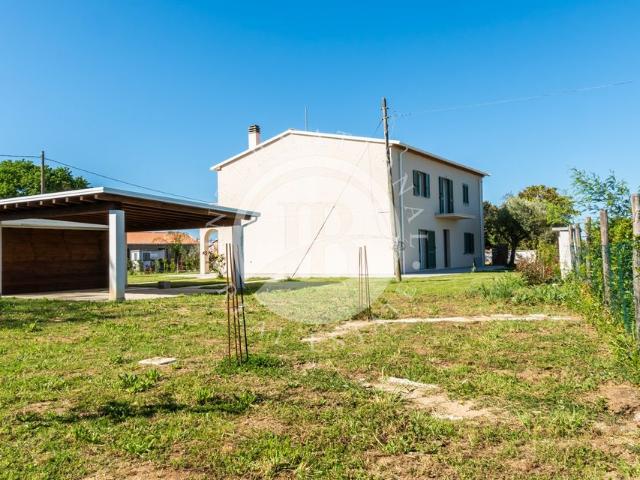 Prestigiosa villa di 275 mq in vendita, Bibbona, Italia