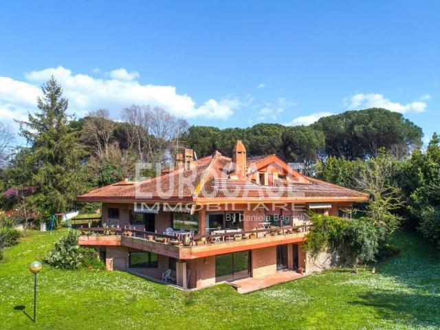 Esclusiva villa in vendita Largo dell'Olgiata, 15, Roma, Lazio