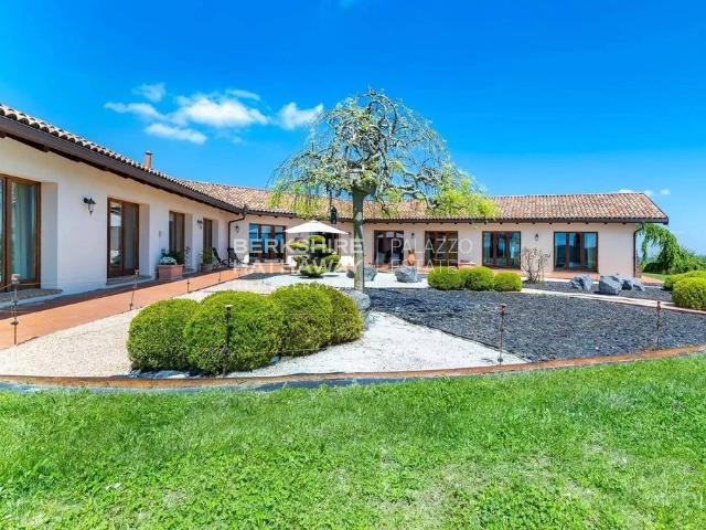 Esclusiva villa in vendita Roddino, Italia