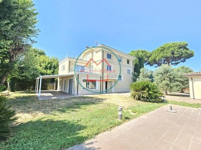 Esclusiva villa in vendita Strada Provinciale Romana, Pescia, Pistoia, Toscana