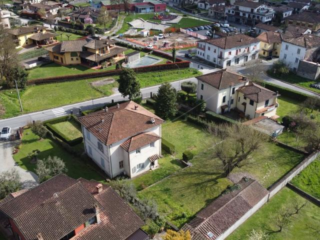 Esclusiva Villa Liberty nel Cuore di Piano di Coreglia 400m² Coreglia Antelminelli