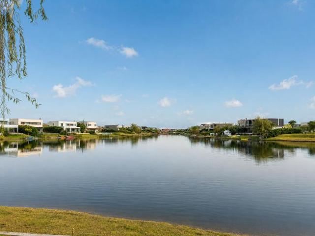 Escobar, Provincia de Buenos Aires