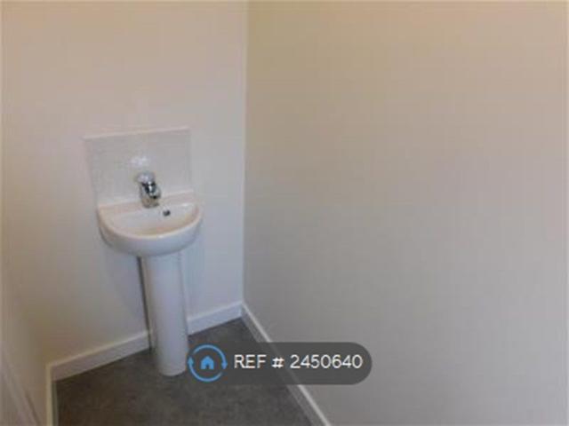 Escott Road, Liverpool L24, 4 bed semi detached house to rent, £1,700 pcm | PrimeLocation