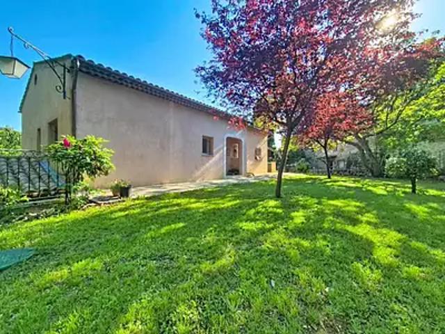 Escragnolles 06460 Achat / Vente appartement 3 pièces t3 jardin terrasse