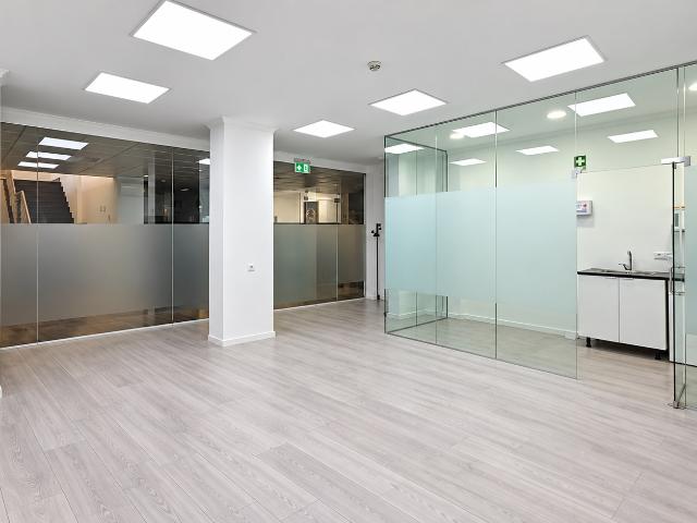 Escritório com 85 m² e Parqueamento Nova Queijas, Oeiras