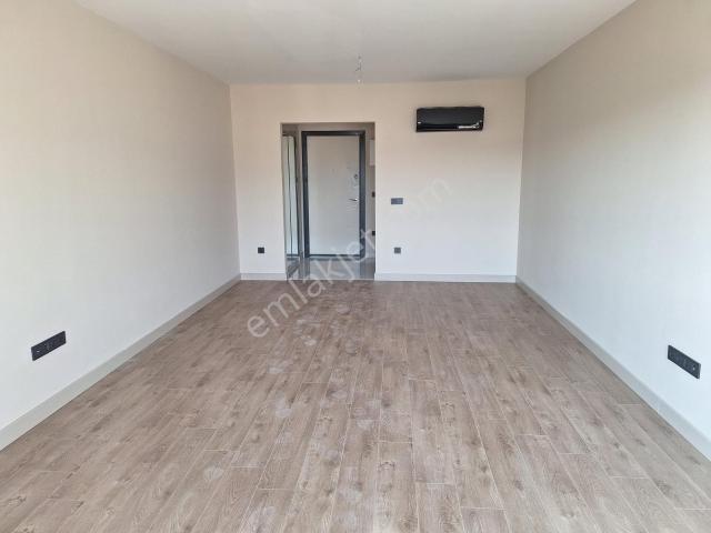 Esen Emlaktan Şirinkent Sitesinde Arakat Kiralık Daire