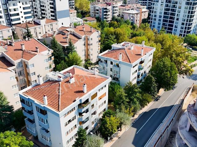 Esen Emlaktan Site İçi Kiracısız Vahide Aktuğa Yakın Satılık