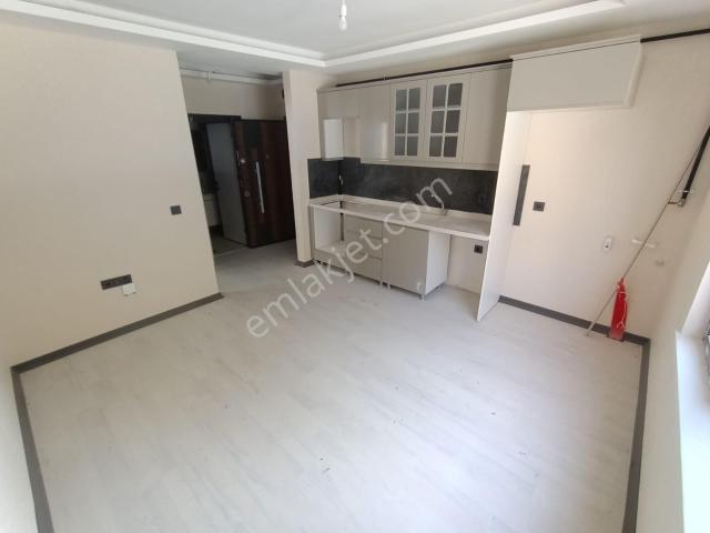 Esenboğa Merkez'de Ultra Lüx Yapılı Sıfır 1+1 Satılık Daire