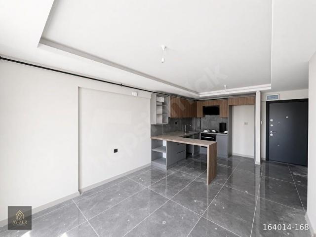 ESENBOĞA'DA ANA YOLA YAKIN LÜX SİTEDE KİRALIK DAİRE