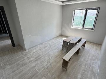 ESENBOĞADA SATILIK 1+1 BAĞIMSIZ MUTFAK DAİRE AİLEYE UYGUN GENİŞ VE FERAH