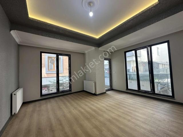 Esenevler Mah.sıfır Ara Kat Daire 7.200.000 Tl