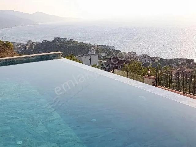 Esenköy De Satılık Na Tamam Villa harika