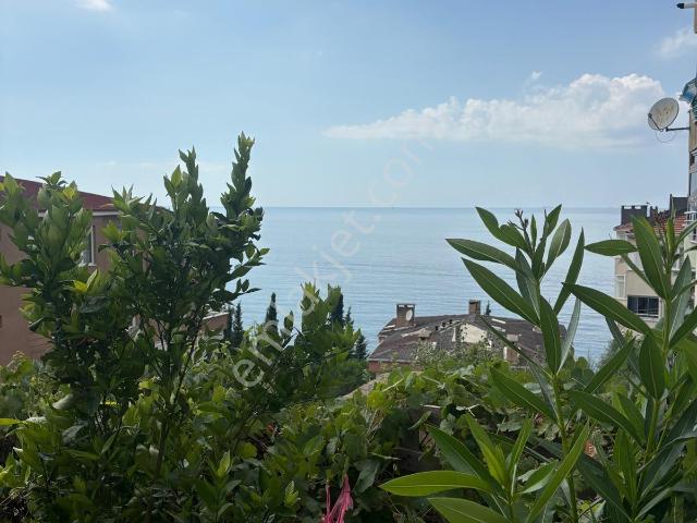 Esenköyde Müstakil Bahçeli, Eşyalı Satılık 2+1