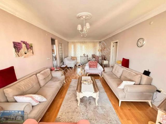Esenkent Kamelya Evleri'nde Satılık 3+1 Daire 108m²