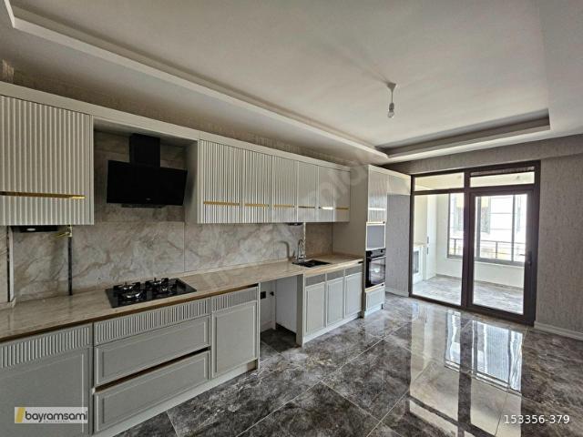 ESENLER MAHALLESİNDE SİTE İÇERİSİNDE SATILIK 3+1 LÜX SIFIR FIRSAT DAİRELER