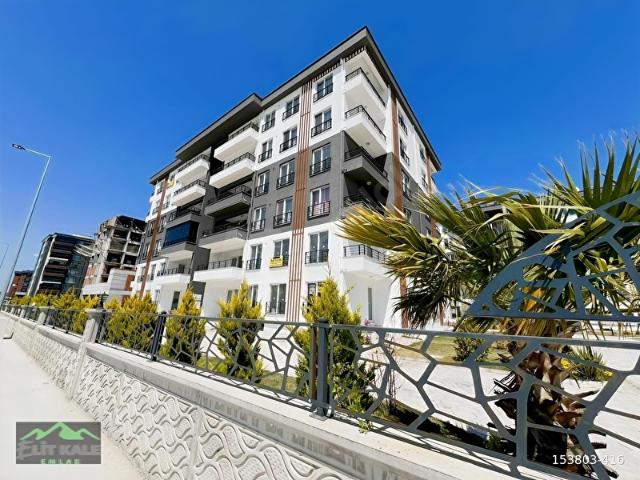 ESENLER SİTELER BÖLGESİ SİTE İÇİ GENİŞ KULLANIŞLI 3+1