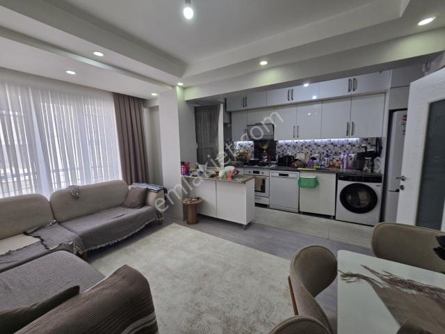 Esenler Tuna Dağyolunda Satılık 2+1 75m2 Daire