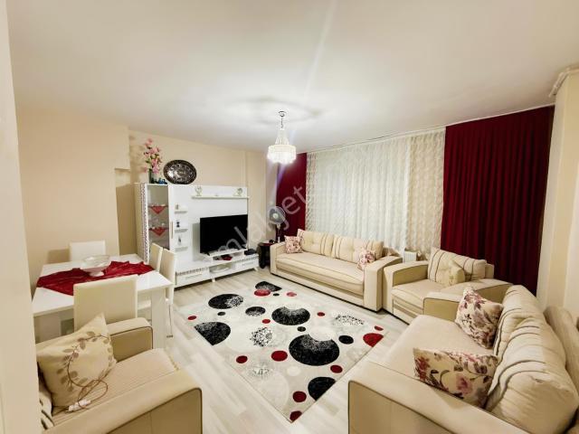 Esenlerde Satılık 3+1 Muhteşem Konumda 130m2 Daire