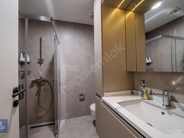 ESENTEPE AVRUPA KONUTLARINDA ÖZEL TASARLANMIŞ 4+1 DAİRE