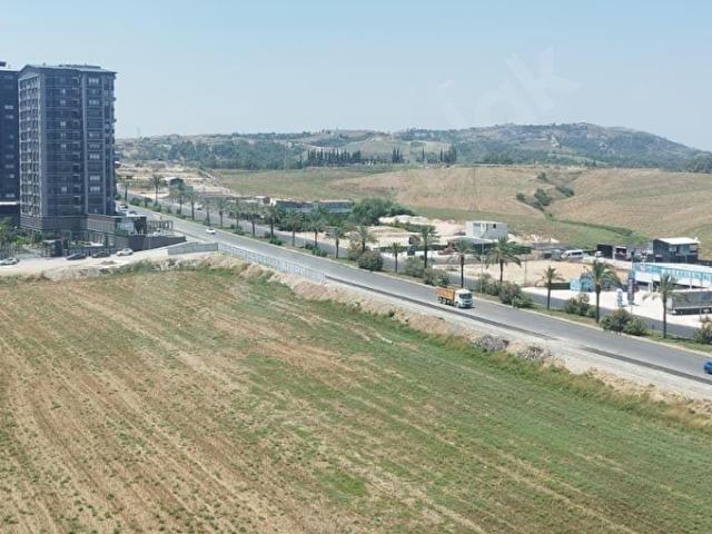 Esentepe de 4+1, 180 m2net Panoromik Göl Manzaralı Kiralık Daire