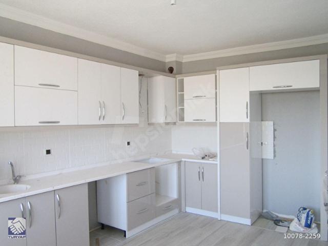 ESENTEPE MAH.850 M2 ARSA İÇİNDE SATILIK DÜKKAN VE DAİRE