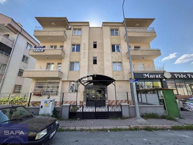 Esentepe Mah. Kiralık Kombili İçi Yapılı Orta Kat 3+1 Daire