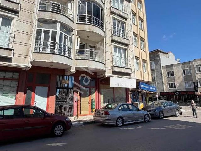 Esentepe Mahallesinde Kiralık 2+1 | 115 M² | Ara Kat Daire