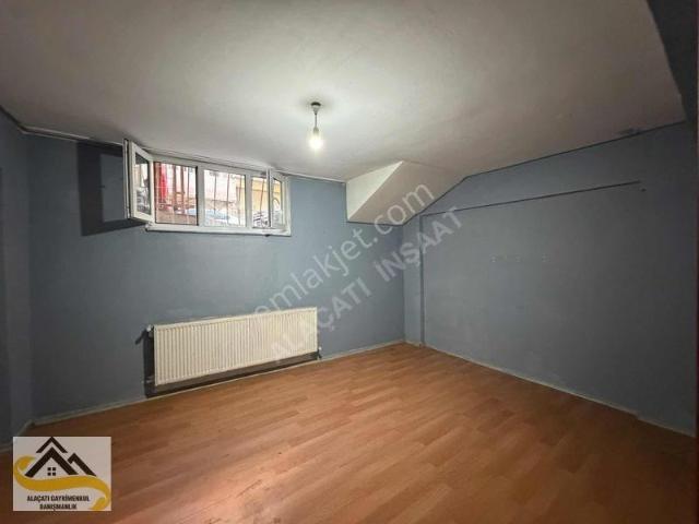 Esentepe Mahallesinde Kiralık 2+1 Bahçe Katı