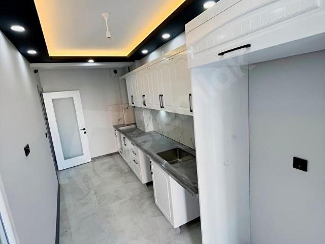 ESENTEPE MH EĞİTİMCİLER CAD. DİBİ ÇİFT BALKONLU SATILIK LÜKS 2+0