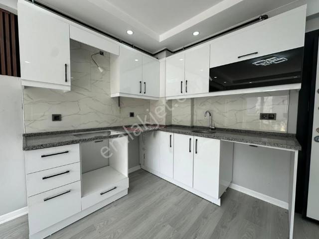 Esentepe Mh.  Satılık 1+1 Apart  1 Ve 3. Kat Seçeneği 45 M²  Kredi İmkanlı  d213