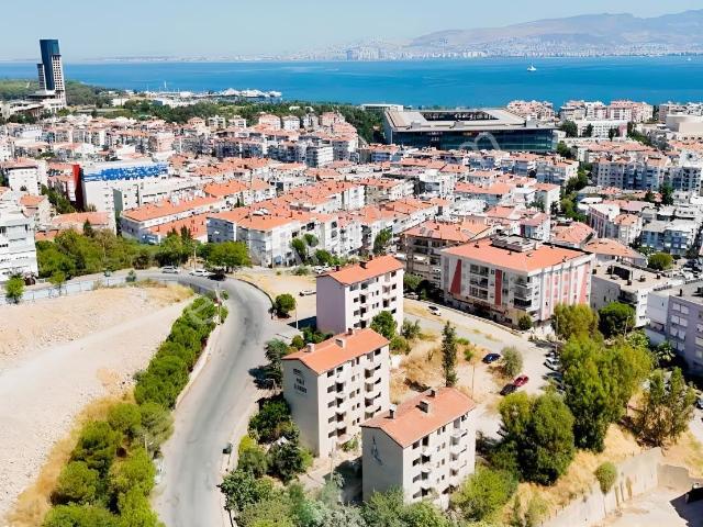 Esentepe'de Kentsel Dönüşüm Fırsatı Satılık Yatırımlık Daire