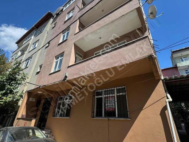 Esenyalı Mahallesinde 90 M² Net Geniş Kiralık 2+1 Daire