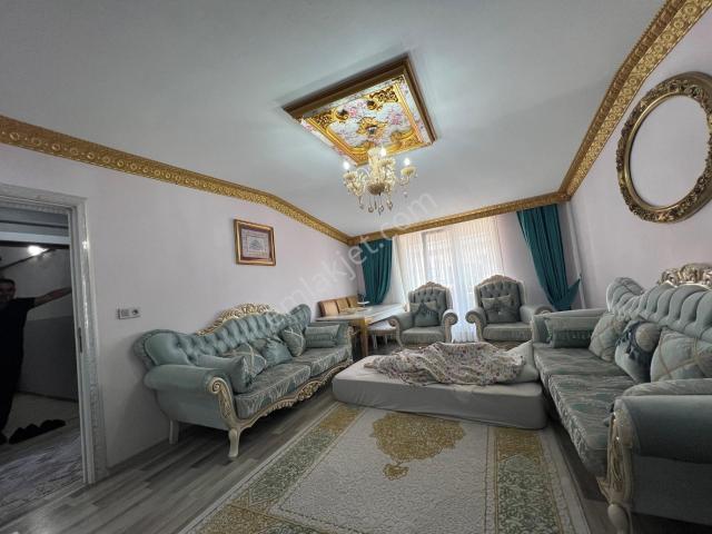 Esenyurt Ta Tek Daire Üzeri Satılık 3+1 Ferah Daire