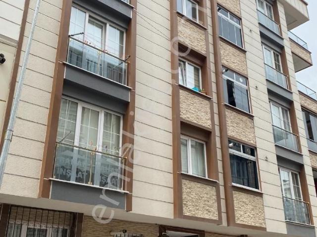Esenyurt Ta Metrobüse Çok Yakın 3+1 Satılık Daire Aile Binası !
