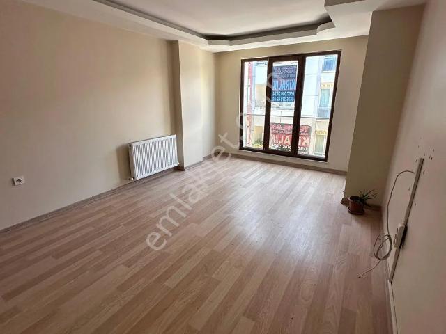 Esenyurt Turgut Özal Mahallesinde Kiralık 1+1 Metrobüse Yakın