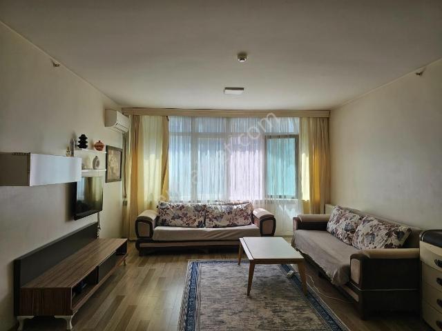 Esenyurt Yeşilken Fitowers Site Ebevyn Banyolu Full Eşyalı 2+1